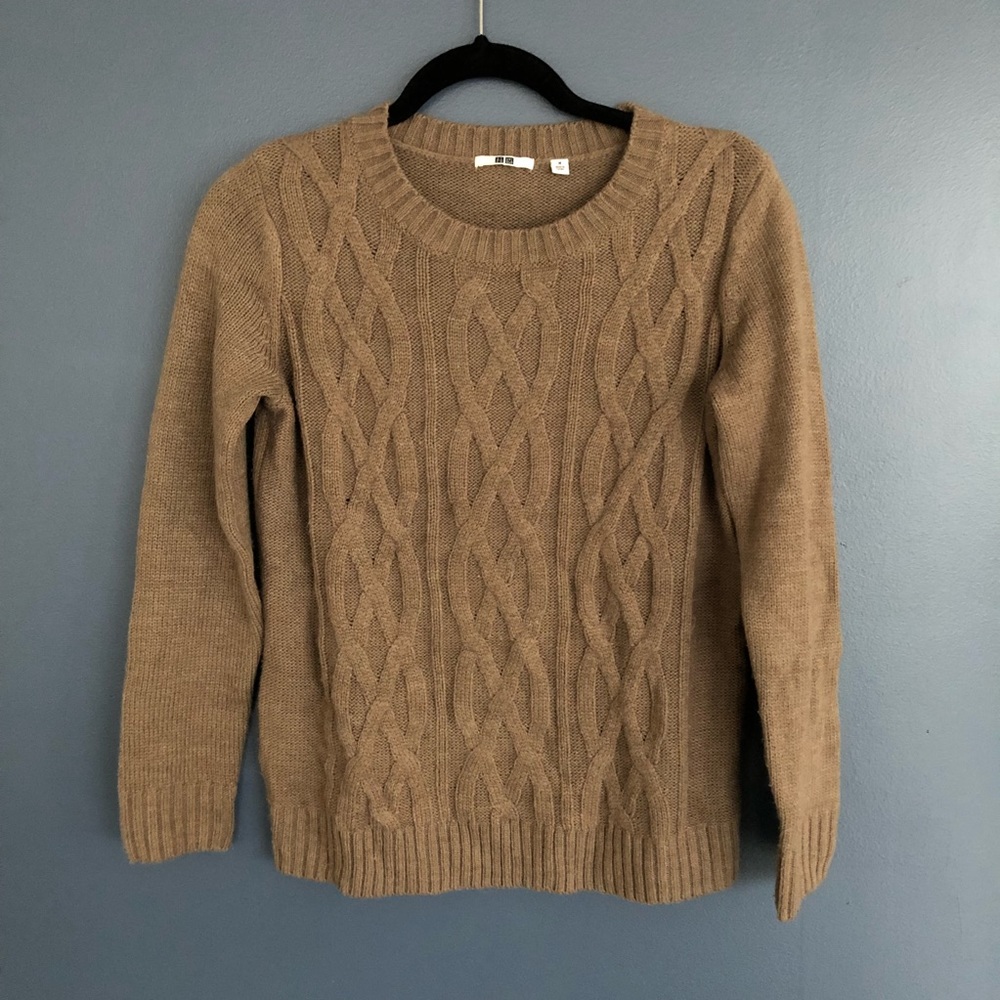 Uniqlo Brown Sweater